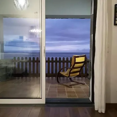 Breathe Nature Beach House Azores בית נופש *